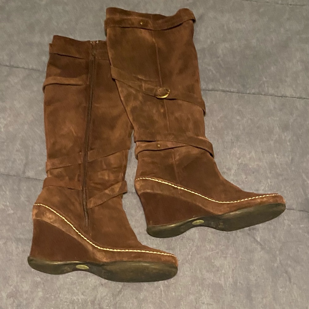 Women’s Me Too Tall Suede Wedge Boot Size 8.5M